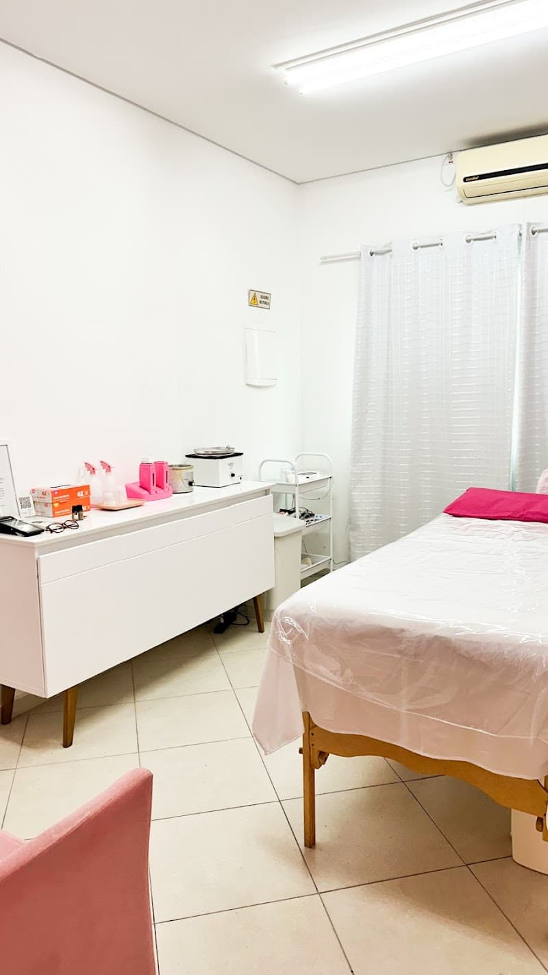 Esteticista Miréia Garcia Cajati photo