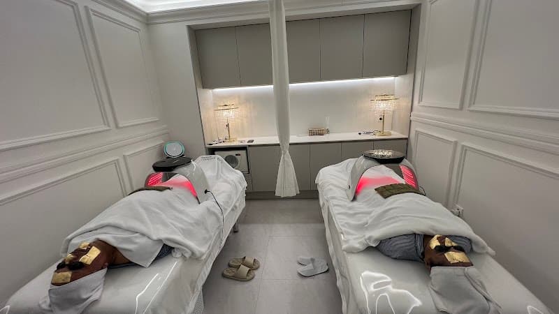 Esthetic & Spa The Jung Seoul photo