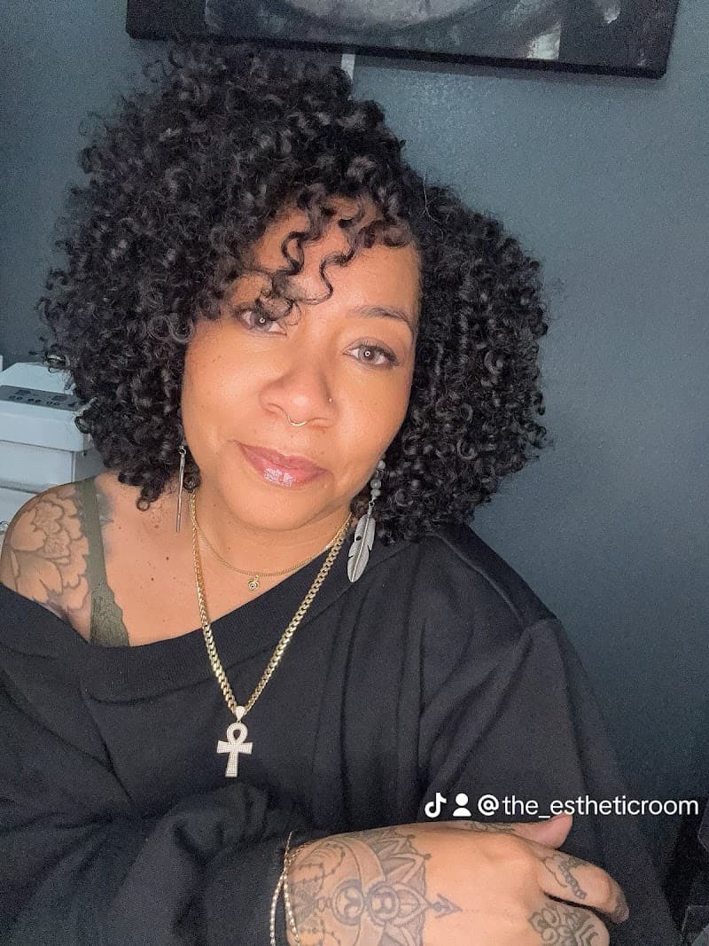 Esthetics by Mallory Kay Tahlequah photo