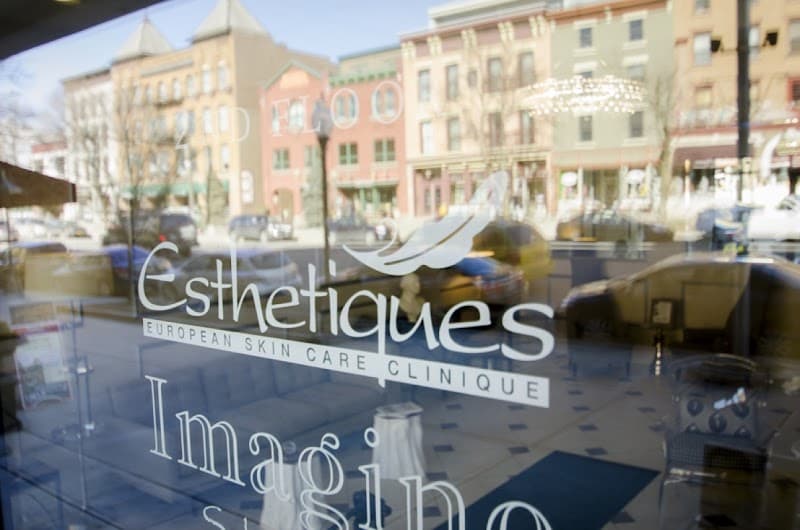 Esthetiques Skincare Spa & Clinic Springfield photo