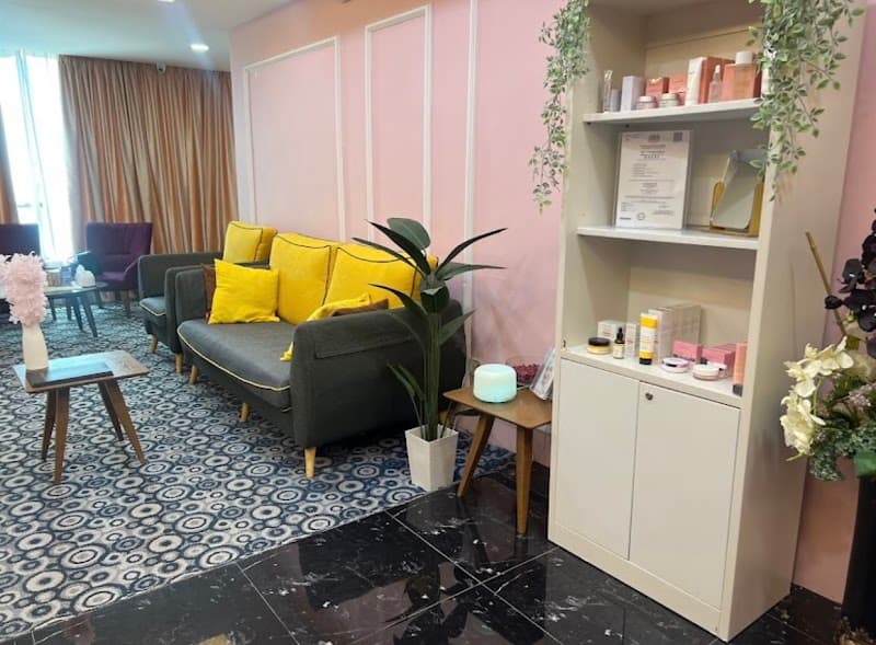 Estika Medispa Panji Curve Batu Buruk photo