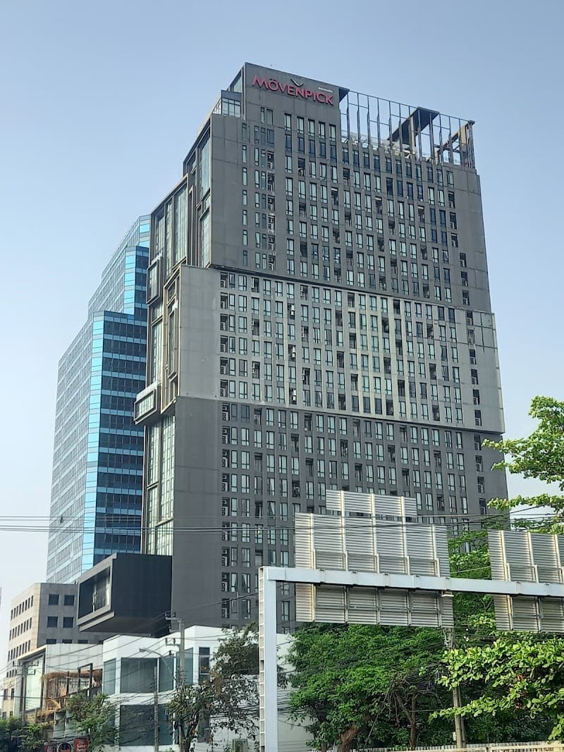 Estrella Bangkok photo