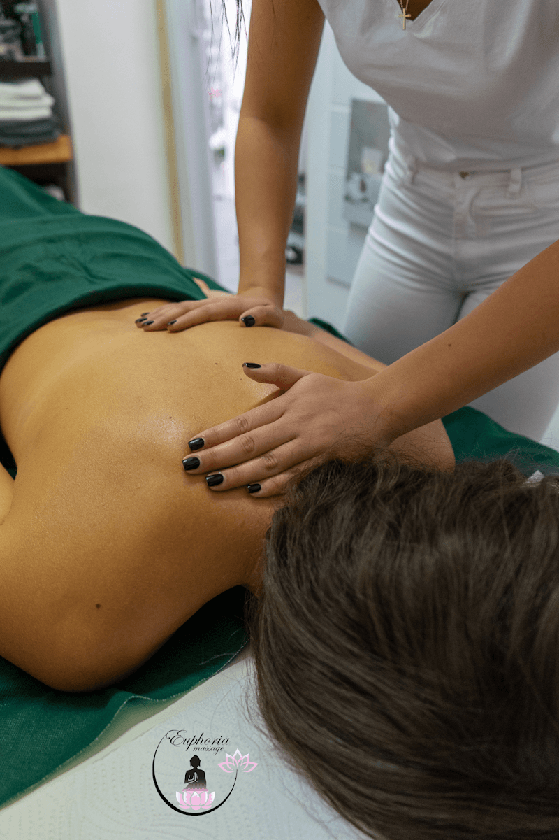 Euphoria Masszázs Almásfüzitő photo