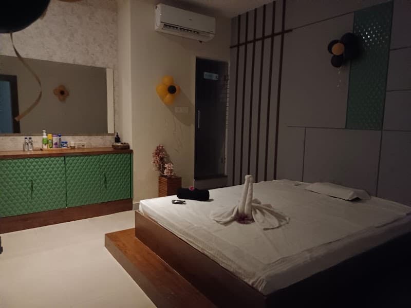 Euphoria Wellness Lounge Raipur photo