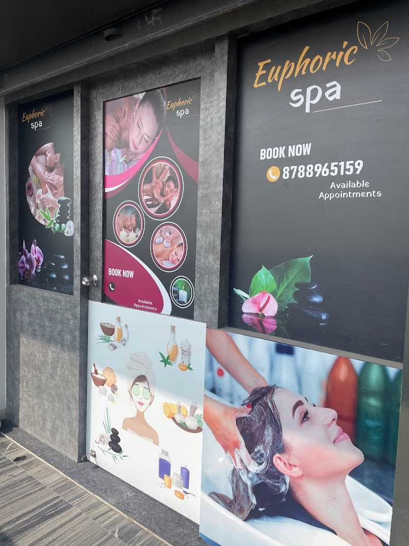 Euphoric Spa In Wanowrie Pune photo