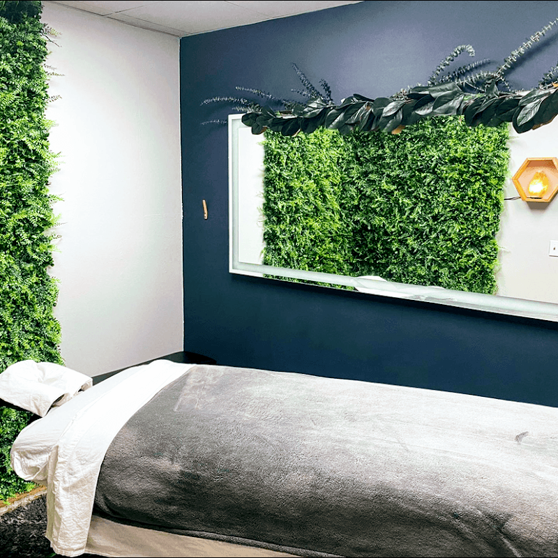 Everest Massage & Fitness Kane photo