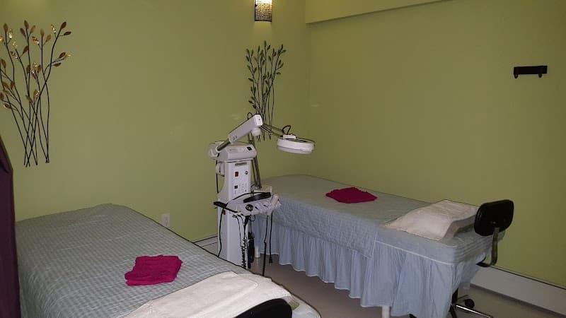 Evergreen Beauty Salon Elmhurst photo
