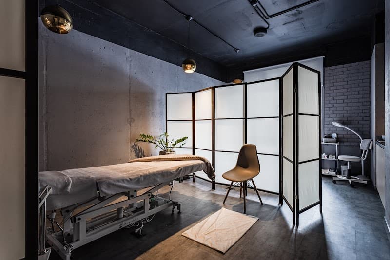 Face massage studio Oval Saint Petersburg photo