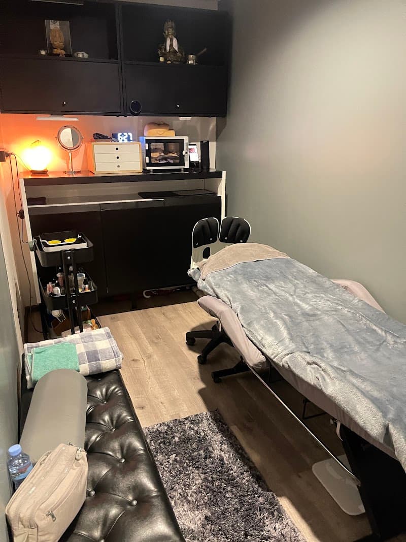 Facial Massage and Skin Spa Kru Natcha Muephet Shop Samut Songkhram photo