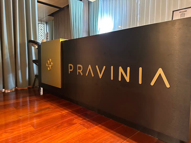 Facial Slimming Style Pravinia by Oiy Usa Preeya Massage Pattaya photo