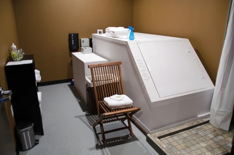 Fadeaway Floatation Center West Des Moines photo