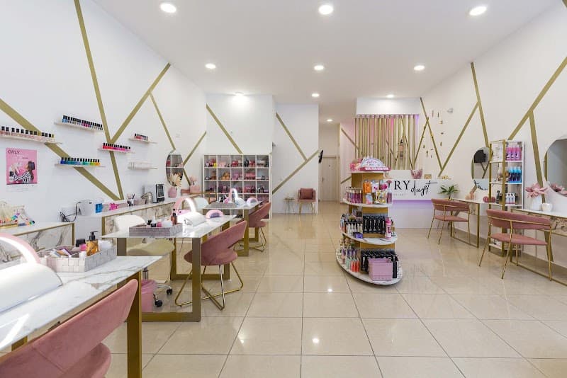 Fairydust the beauty concept nails-face-body Paros photo