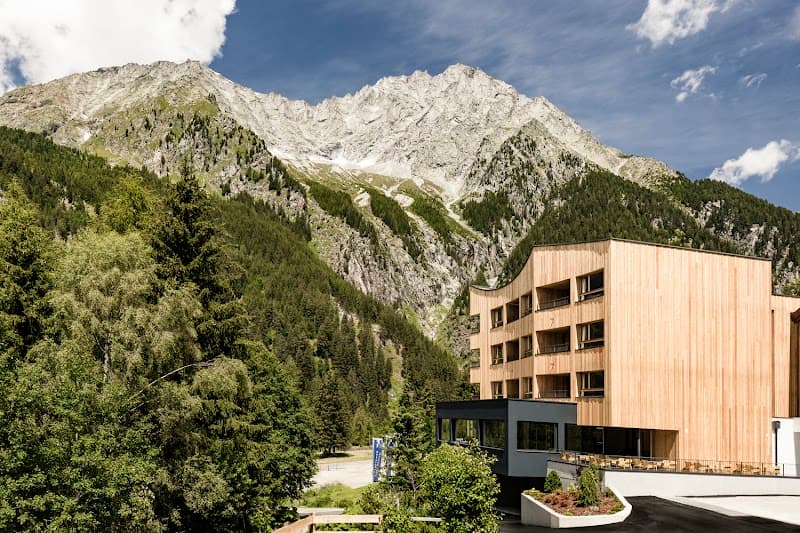 Falkensteiner Alpenresidenz Spa & Hotel Rasen-Antholz photo