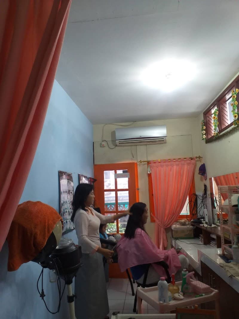 Family Salon Tangerang Selatan photo