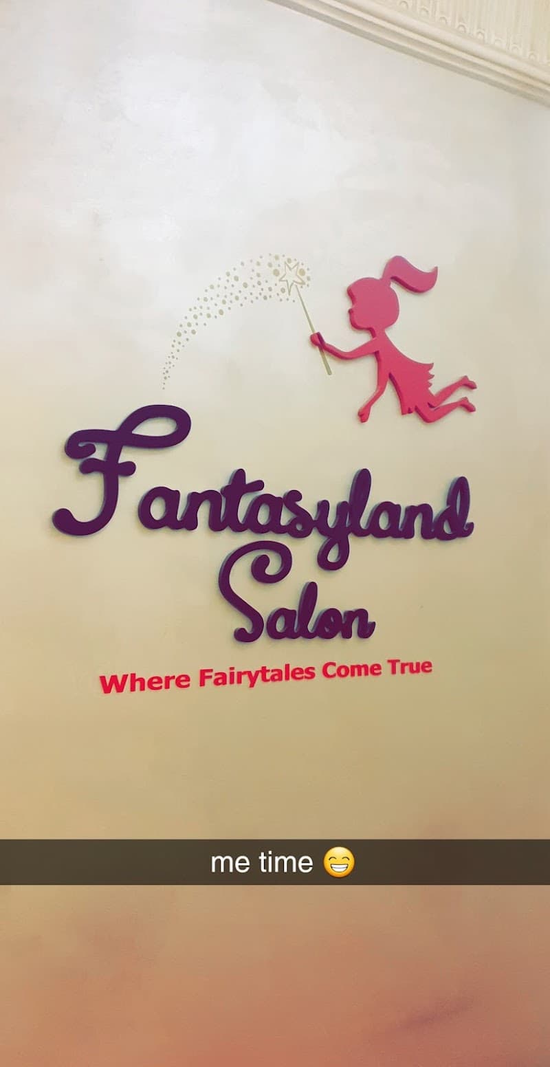 Fantasy Saloon (nihad) Ahmad Al Jaber St photo