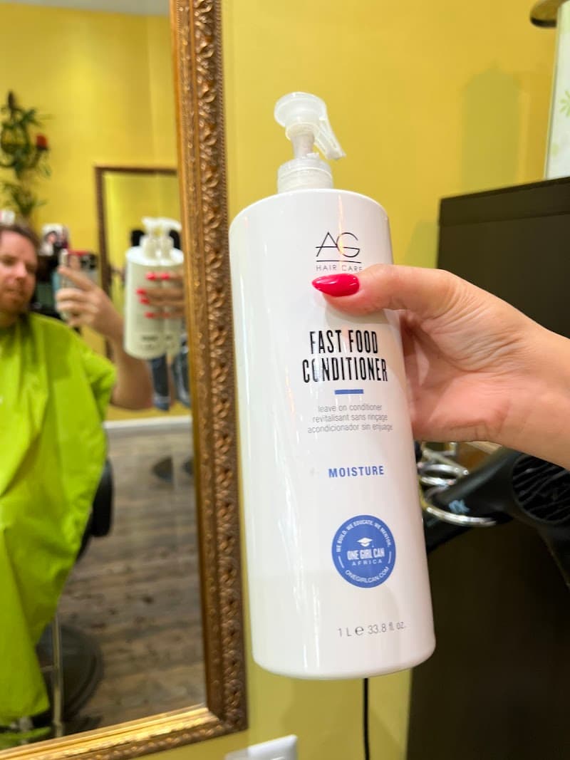 Farah Salon And Spa New York photo