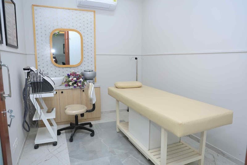 Fashion Beauty Clinic & Spa A/C Vellore photo