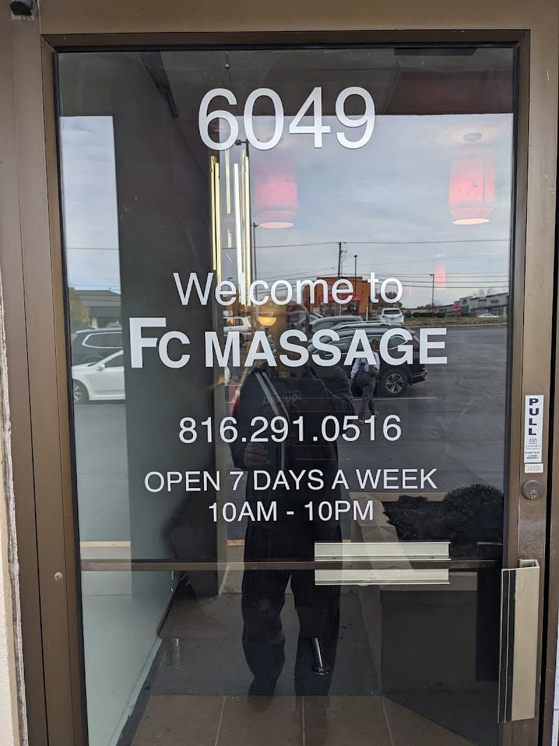 FC Massage Gladstone photo