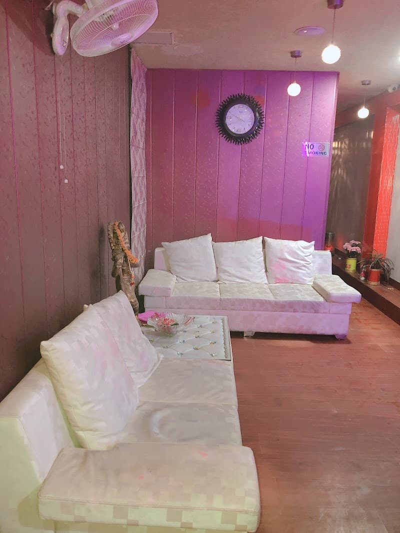 Fems Spa Delhi photo