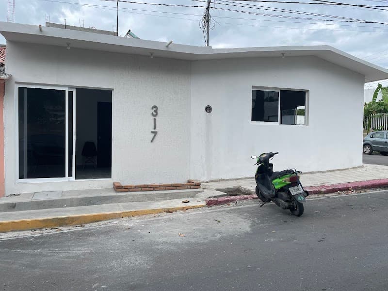 Fisioterapeuta Leonardo Palomeque Tuxtla Gutiérrez photo