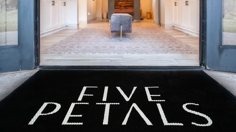 Five Petals Spa Springdale photo