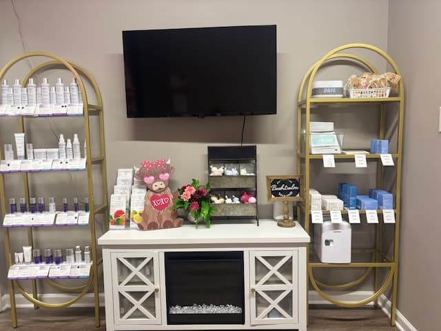 Flawless Skin By Kathleen Bowling Green photo