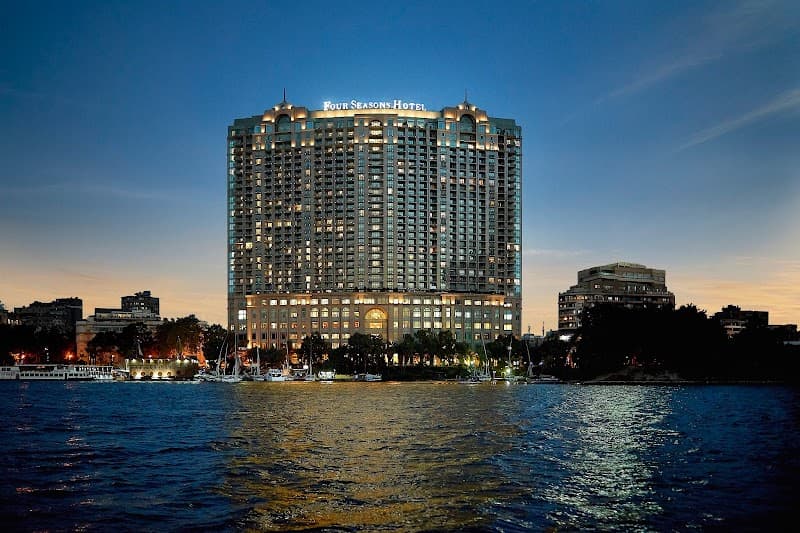 Four Seasons Hotel Cairo at Nile Plaza photo