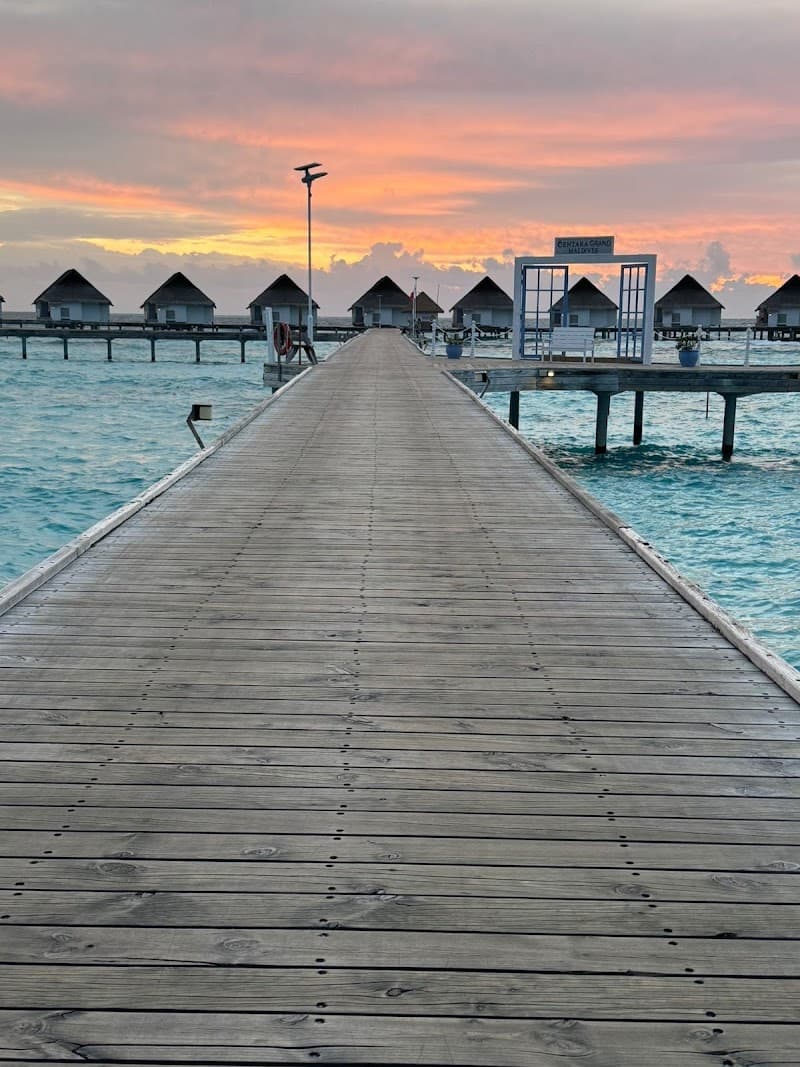 Four Seasons Maldives Private Island at Voavah Baa Atoll photo