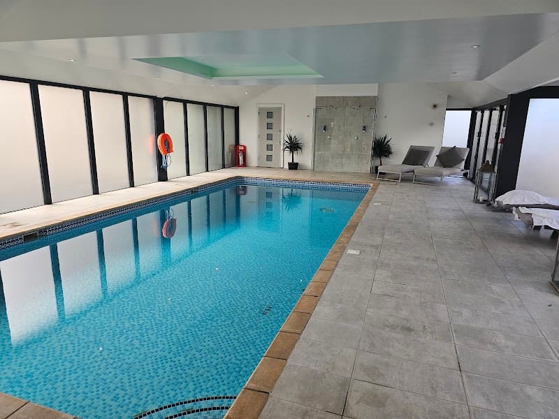 Foxhills Spa Bristol photo