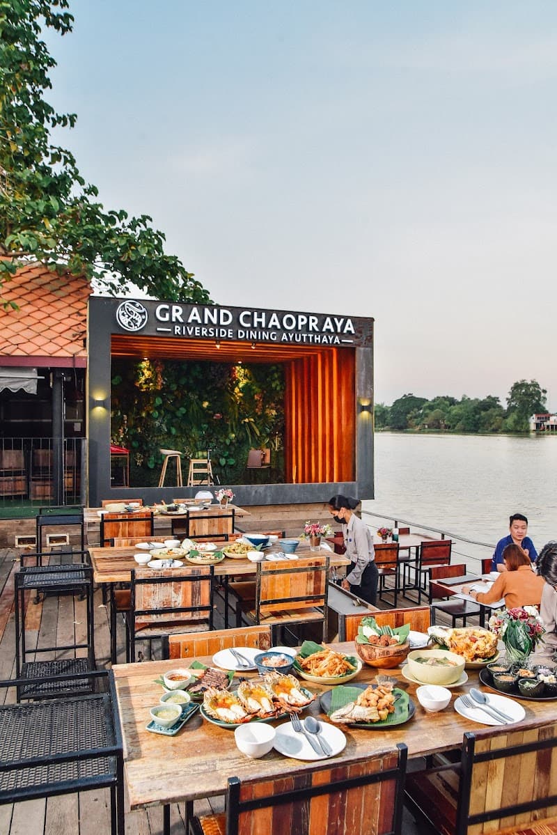 Fuengfa Grand Ayutthaya Restaurant Phra Nakhon Si Ayutthaya photo