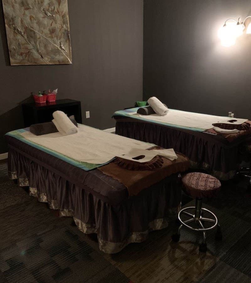 G and L Foot Spa Garland photo