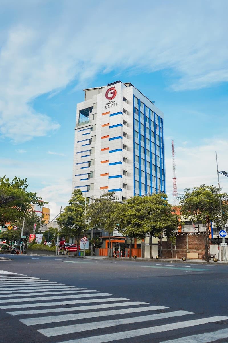 G Suites Hotel By Amithya Surabaya photo