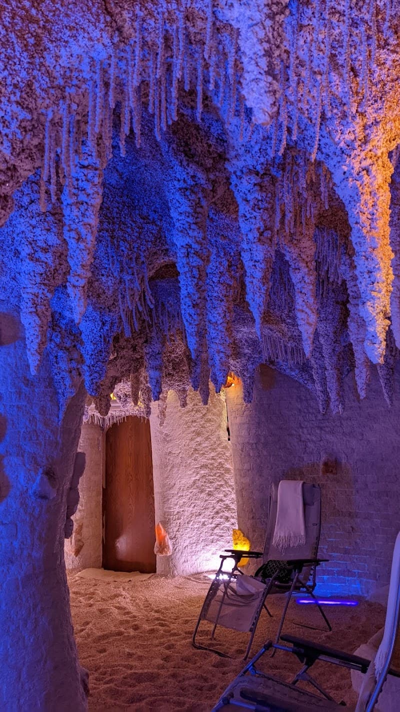 Galos Cave Spa Chicago photo