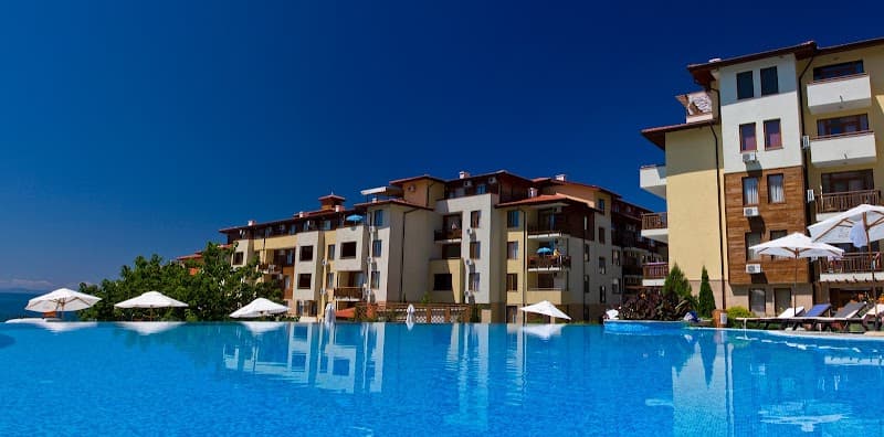 Garden of Eden Relax Centre Flower St photo