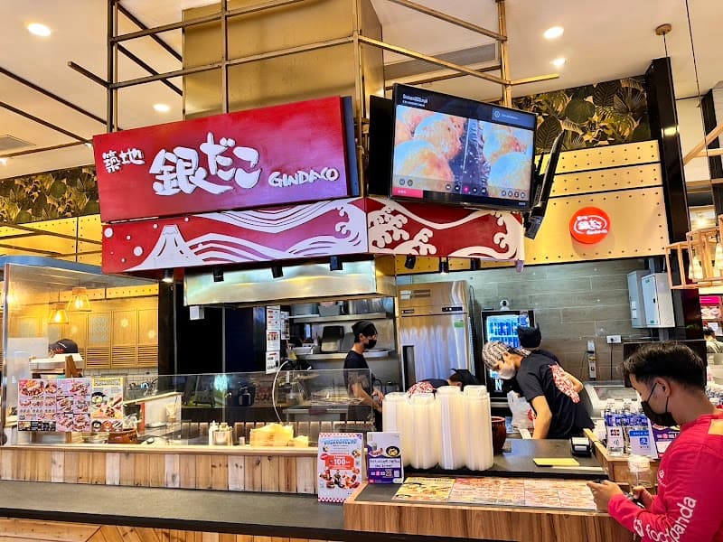 Gayakanok Bangkok photo