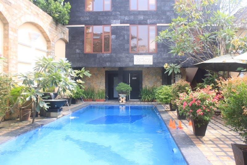 Gayatri Aura Therapy Jakarta photo