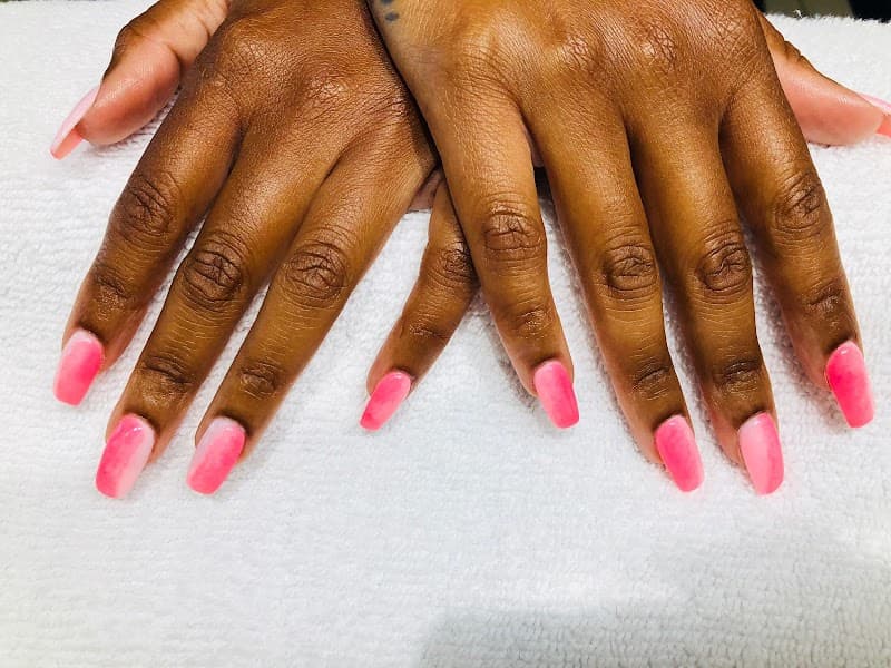 Geist Esthetics and Massage Fishers photo