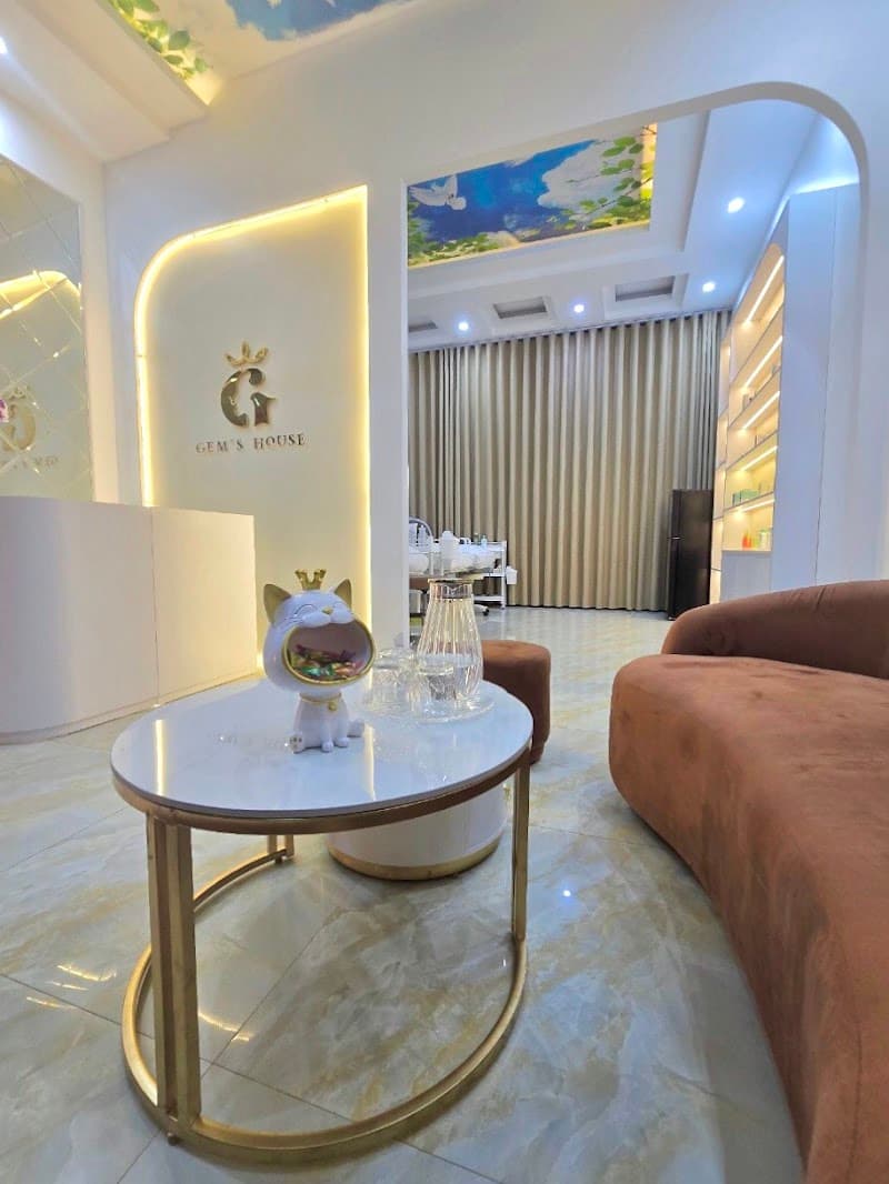 Gem's House - Nặn Mụn Tăm Bông Và Chăm Da Khoa Học Lạng Sơn photo