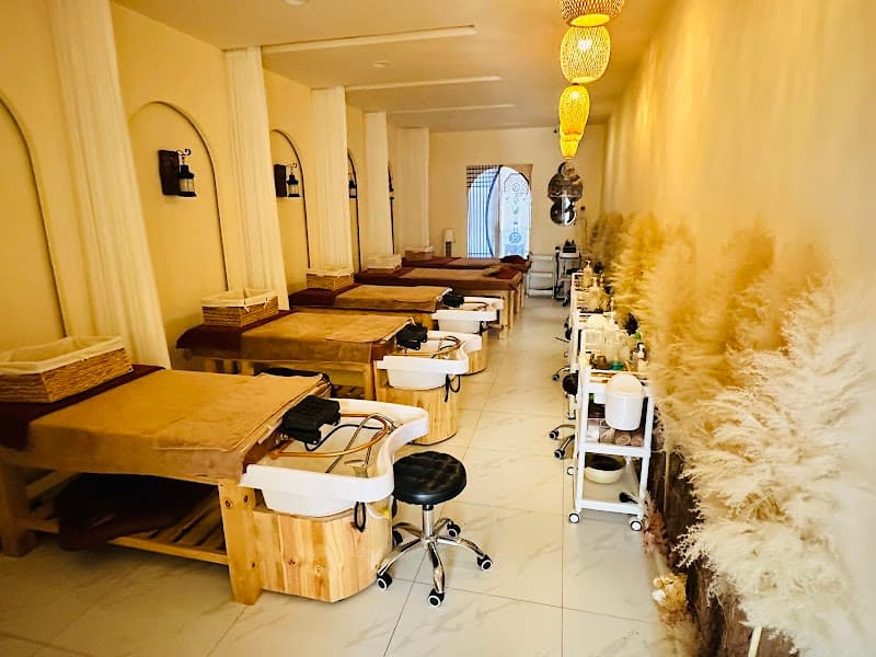 Gian QuỲNh Beauty Quận Tân Phú photo