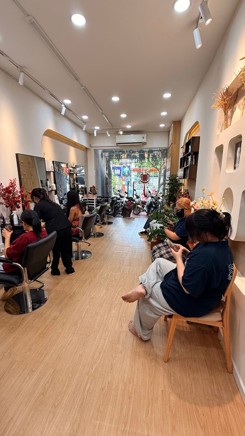 Giản Spa - Massage Trị Liệu Thảo Dược Tươi, Gội Đầu Dưỡng Sinh & Chăm Sóc Da Chuyên Sâu Quận Phú Nhuận photo