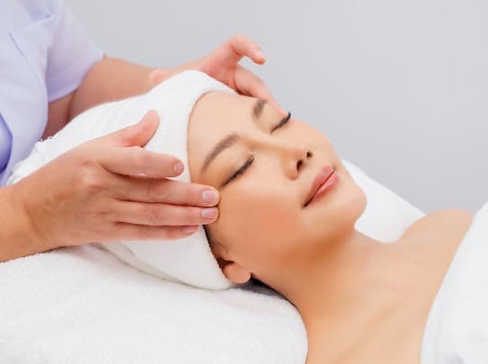 Giang Winne Beauty & Spa - Trị Mụn, Viêm Nang Lông Quận Đống Đa photo