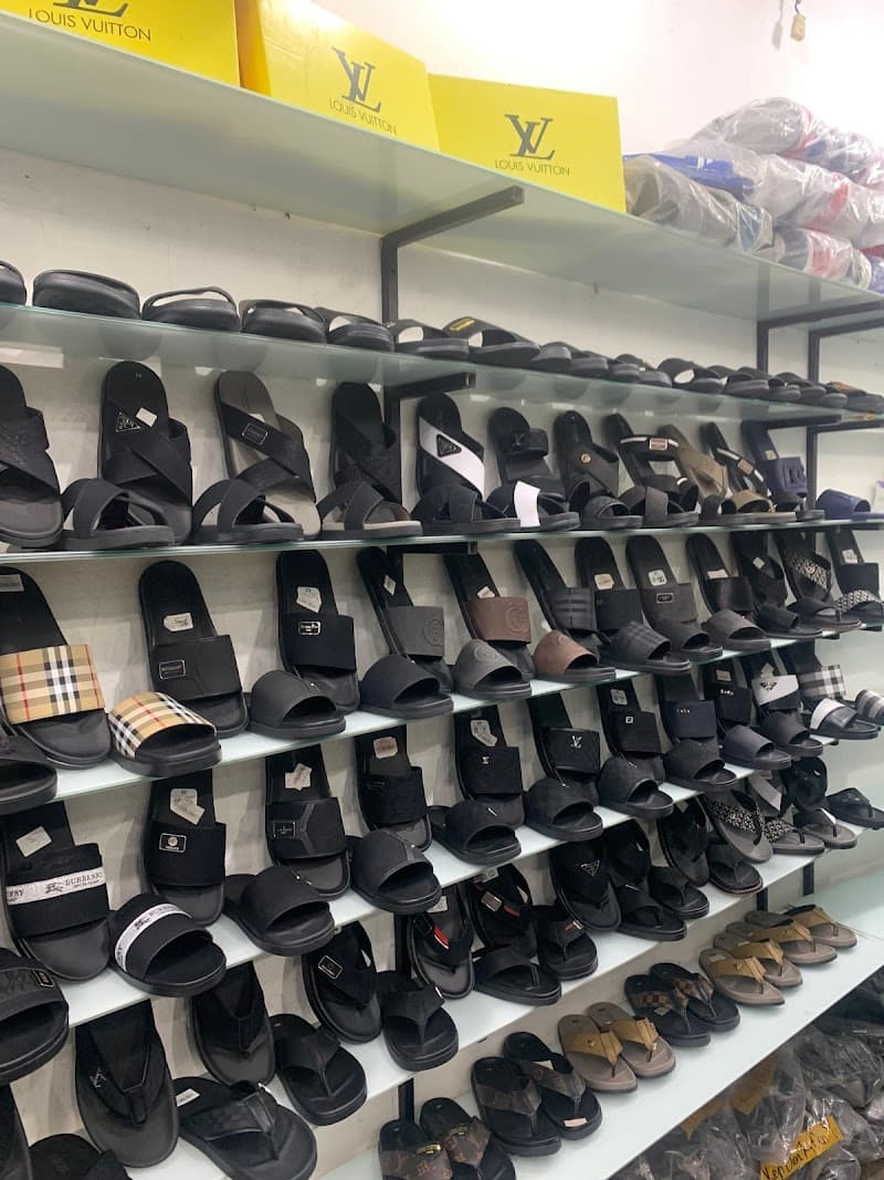 Giày Dép Hà Trang -0905312222 Quận Thanh Khê photo