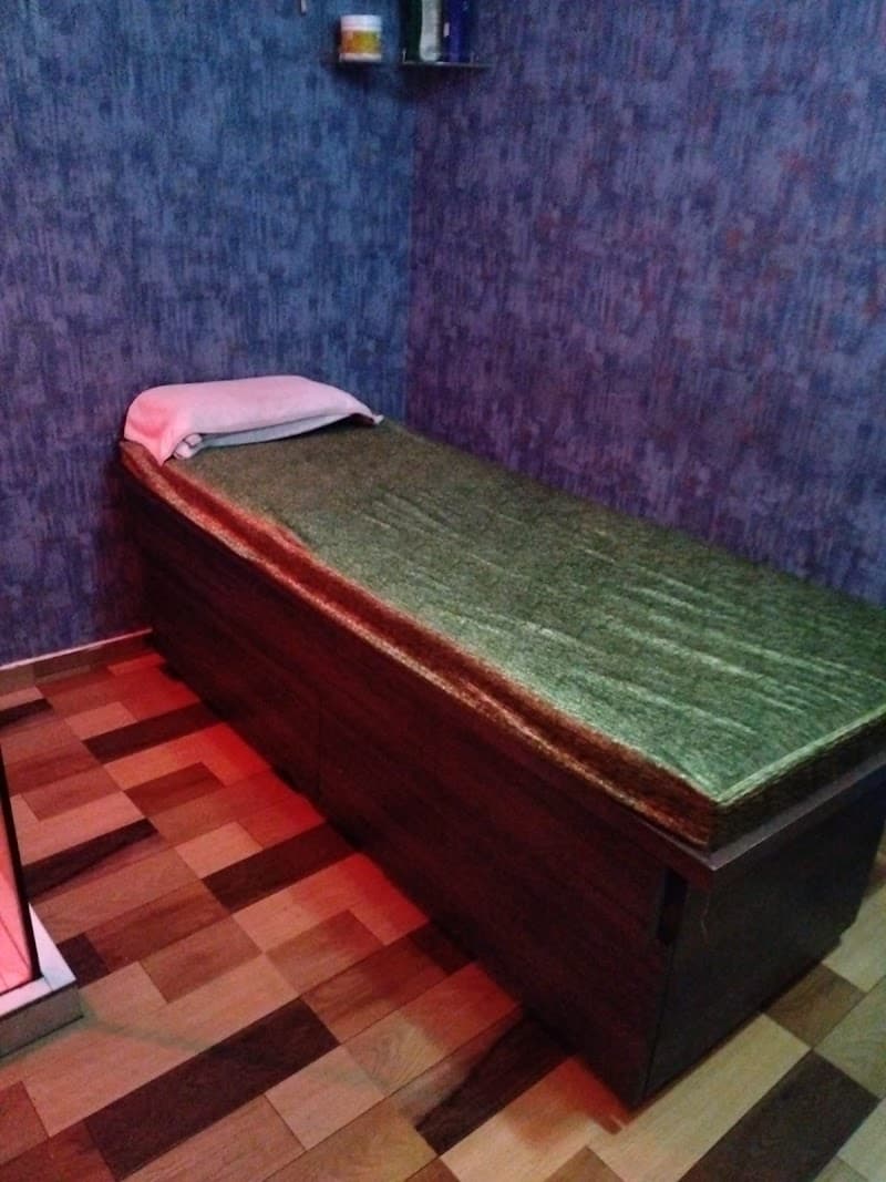 Gin Thai Spa in Andheri Mumbai photo