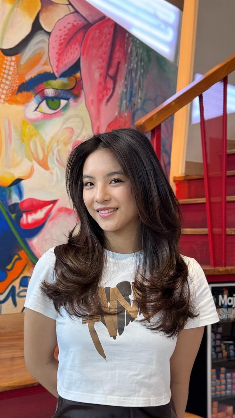 Giti Salon Jakarta photo