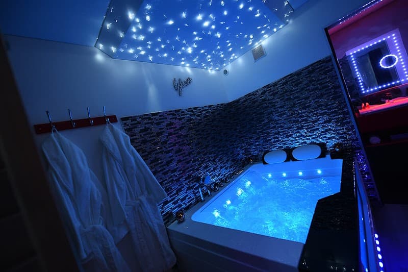 Glam'appart SPA Dijon photo