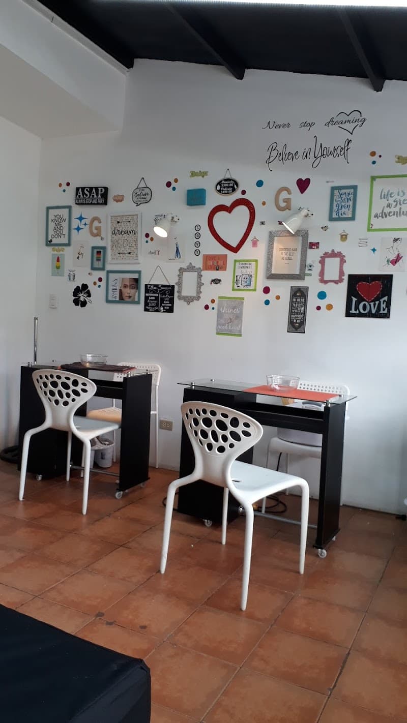 Glint Harmony Beauty Nails Bar Santo Domingo photo
