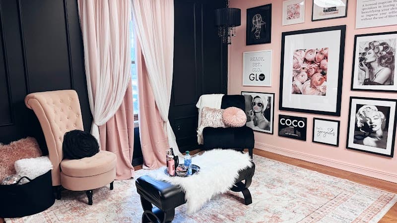 GLO Beauty Bar Worthington photo