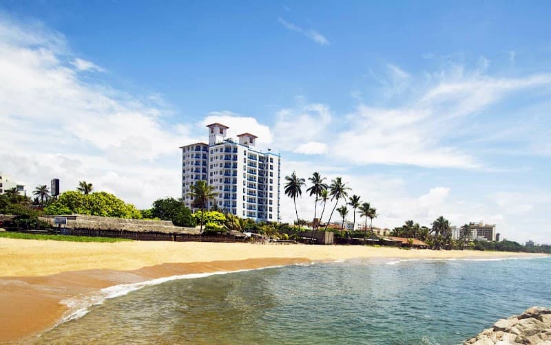 Global Towers Hotel & Apartments Colombo photo