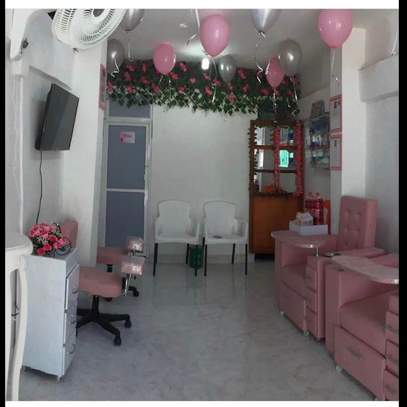 Gloria's Nails Spa El Bagre photo