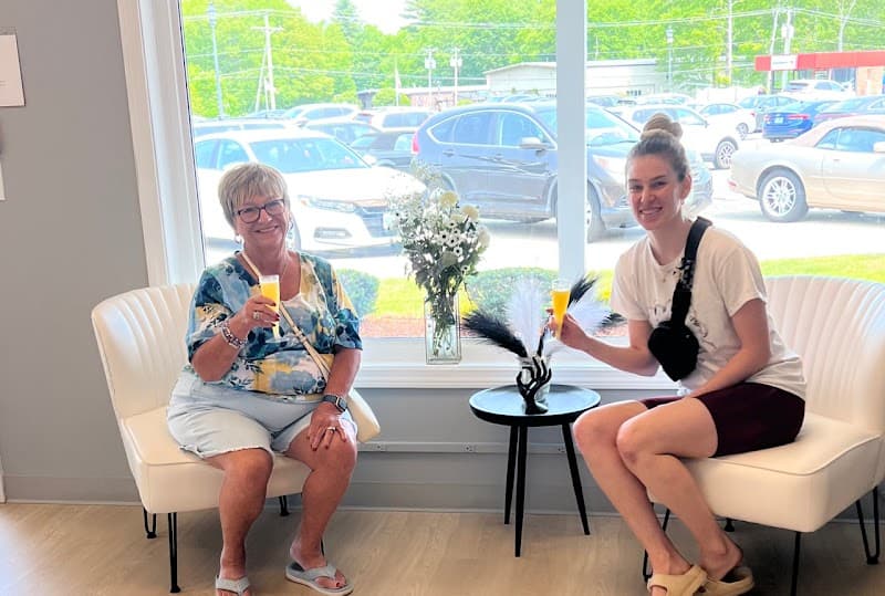 Gloss Skin & Nail Center East Hampstead photo